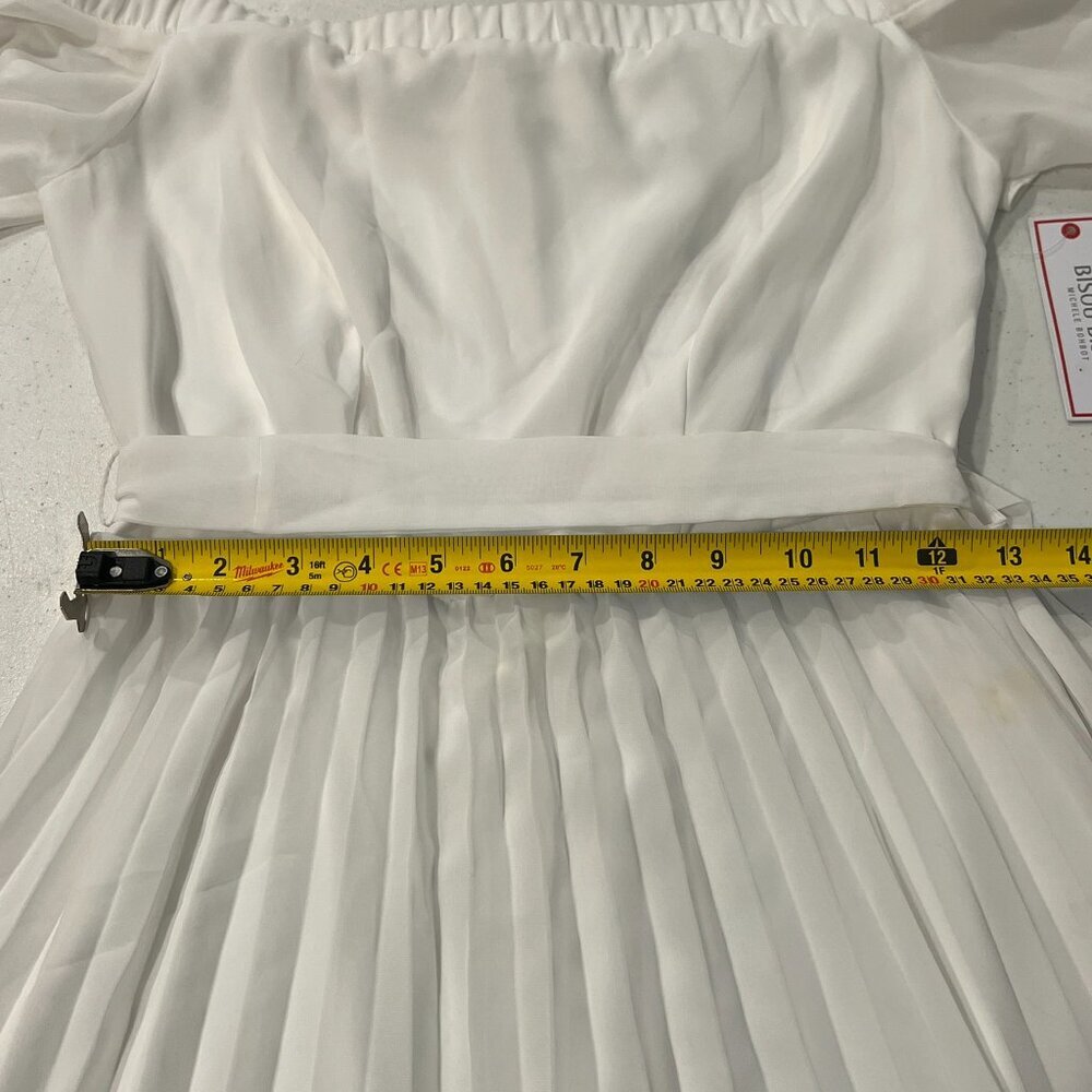 BISOU BISOU Off White Chiffon Off shoulder Pleated bottom Maxi long formal dress - Picture 5 of 7